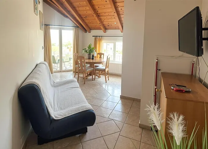 In With House Sea View